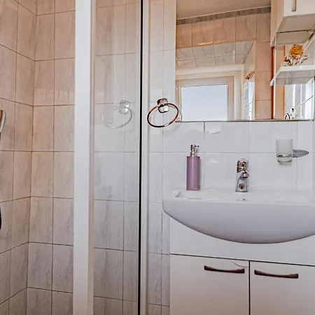 One-bedroom In
