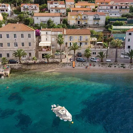 Stunning In With Wifi Račišće