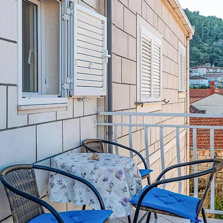 One-bedroom In * Račišće